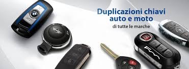 Chiavi Auto Perse Genova: Rifacimento Totale Senza Originale